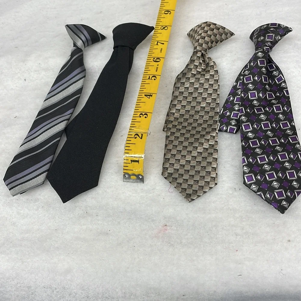 Lot of 4 baby clip on ties baby one size 8” long